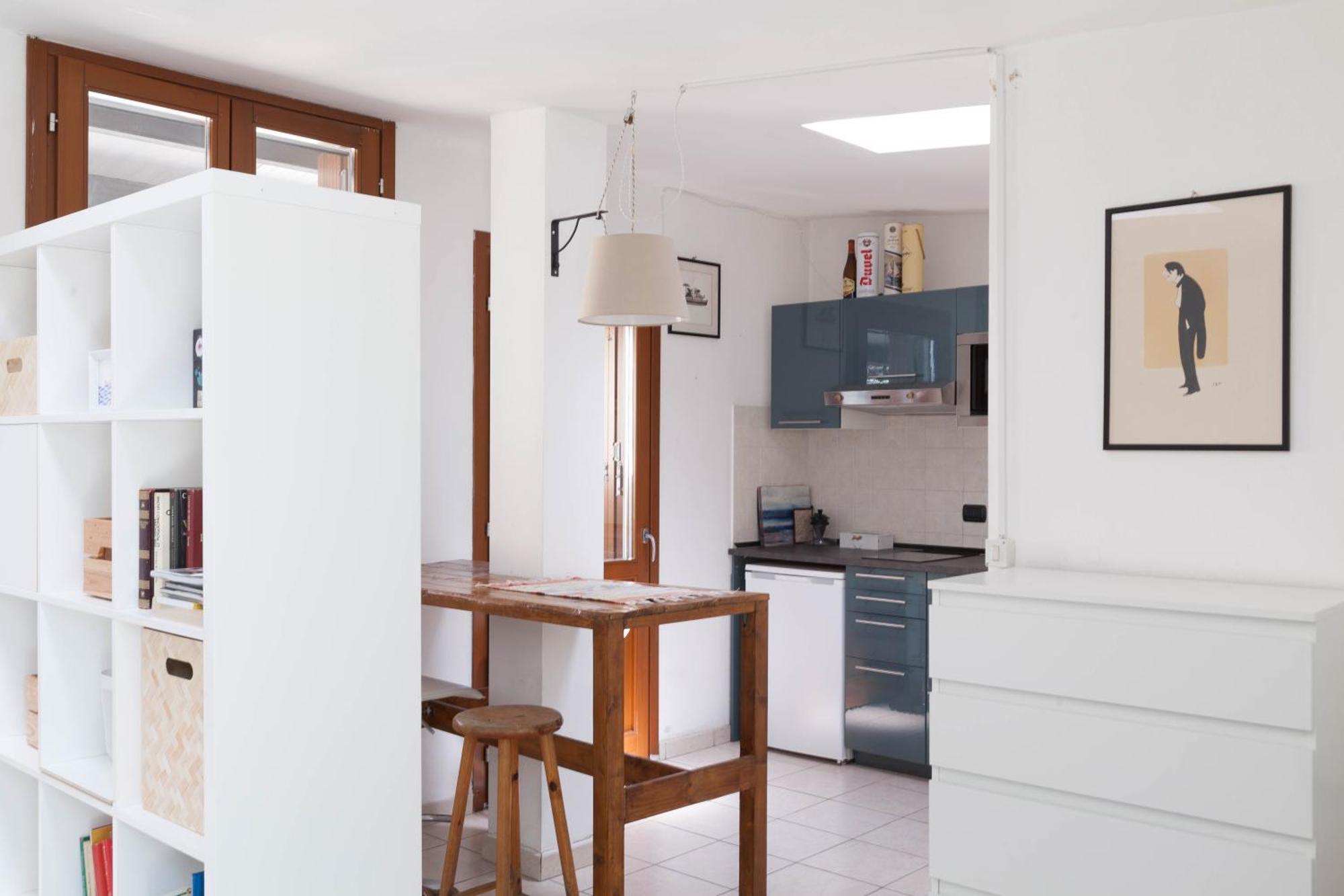 Terrace Apartment Close To Metro Station Milano Exteriör bild