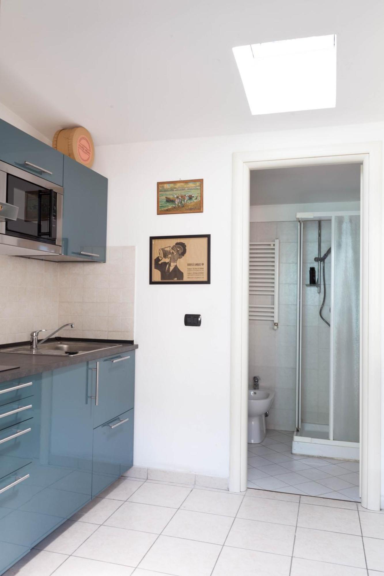 Terrace Apartment Close To Metro Station Milano Exteriör bild